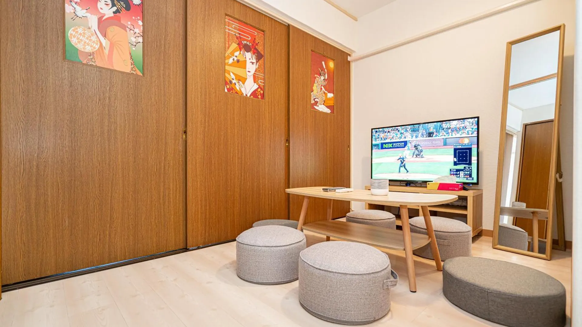Ikebukuro East Exit, Two-Bedroom Boutique Apart Ment Tokyo