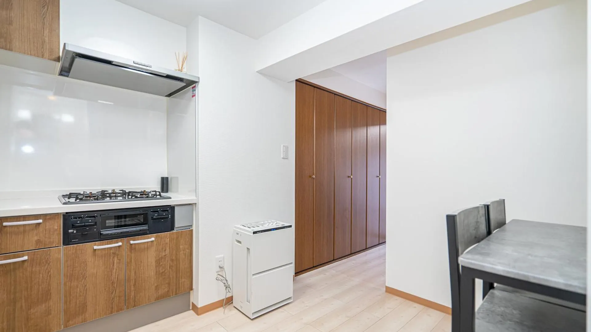 Ikebukuro East Exit, Two-Bedroom Boutique Apart Ment Tokyo 0*,  Japan